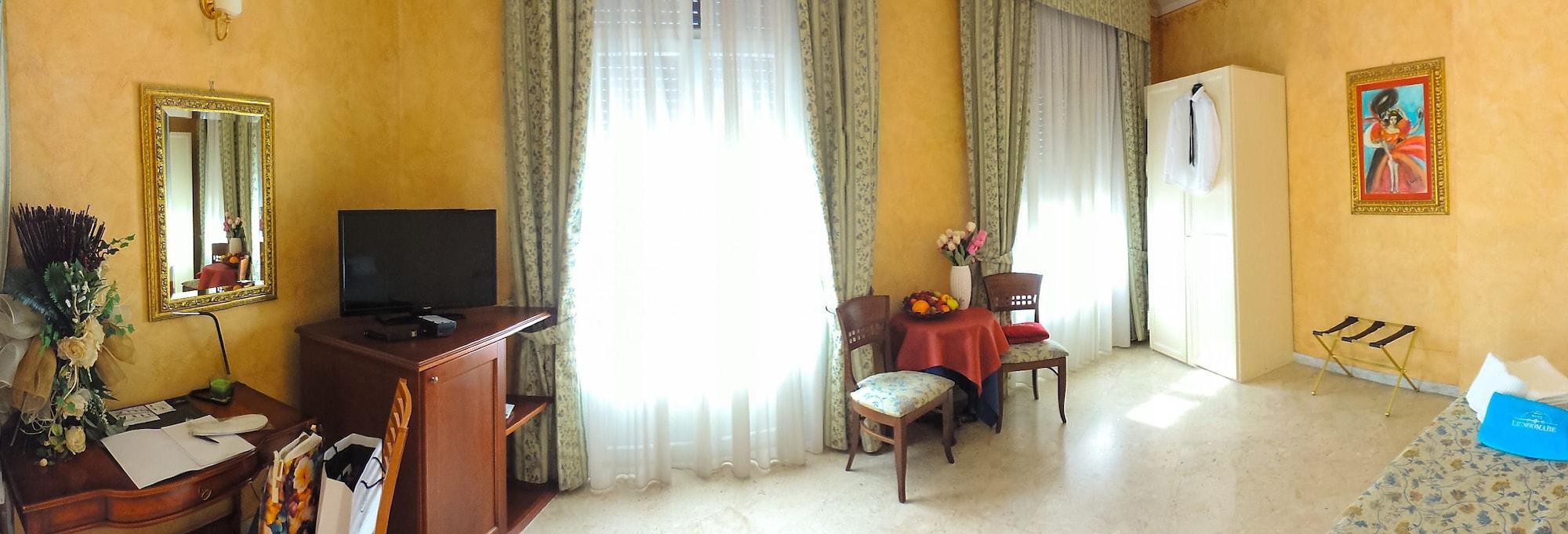 Hotel Lungomare Reggio Calabria Exterior foto