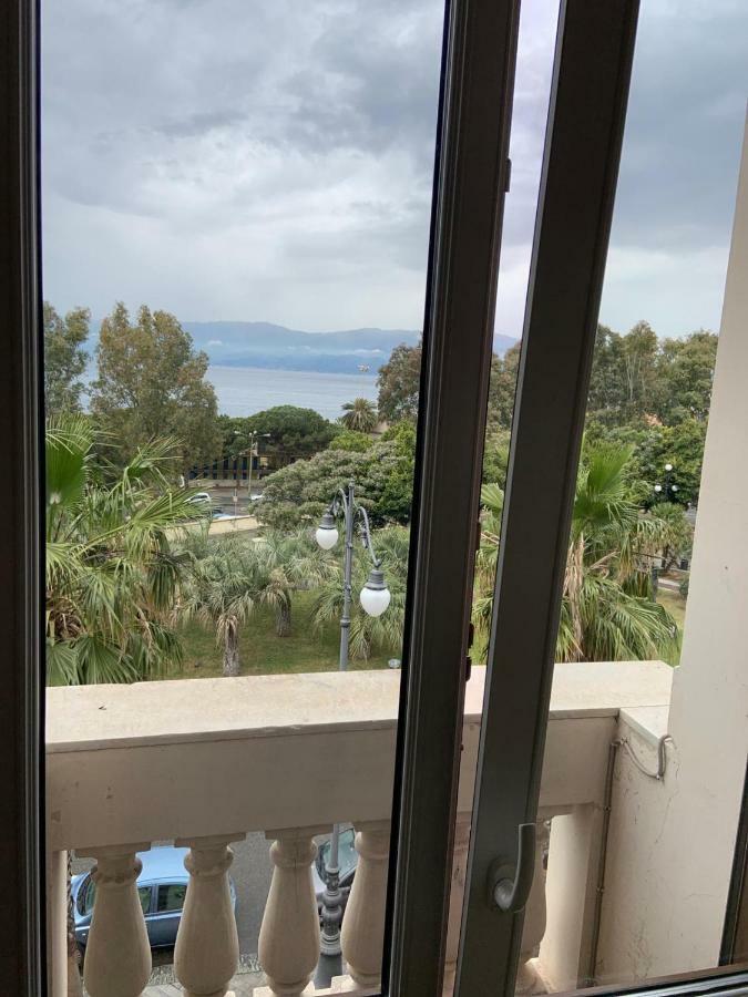 Hotel Lungomare Reggio Calabria Exterior foto